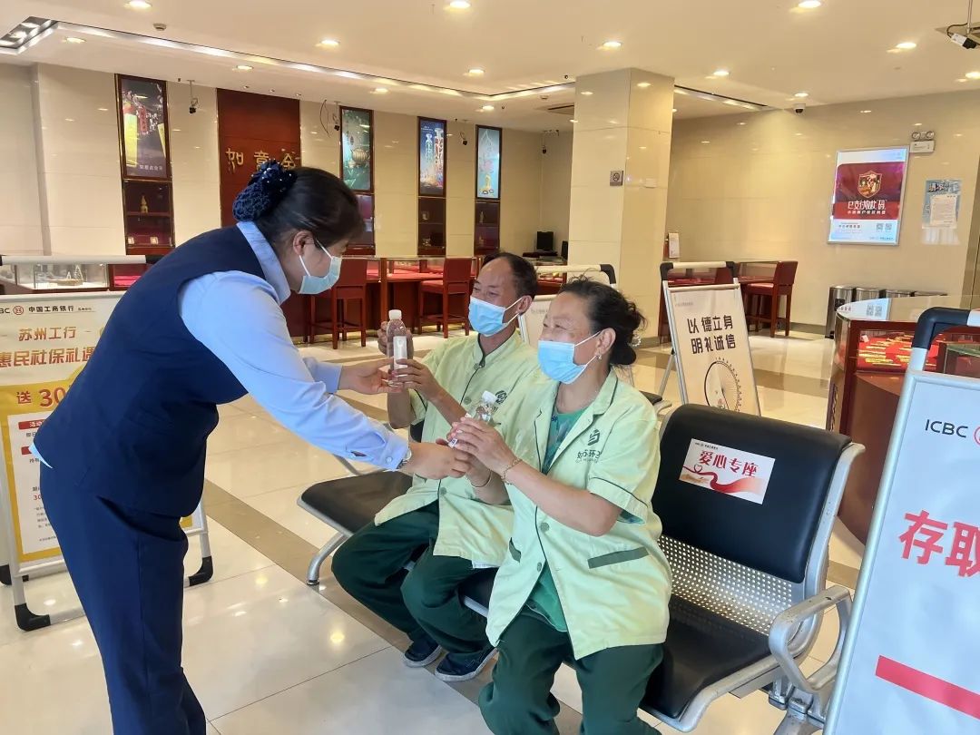 1658303911896879.jpg 4.jpg